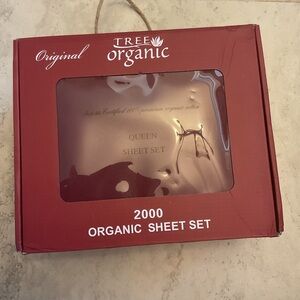 Original Organic Queen Sheet Set Cranberry